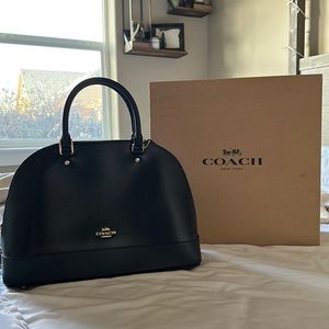 Coach Crossgrain Sierra Satchel (Black/Gold)
